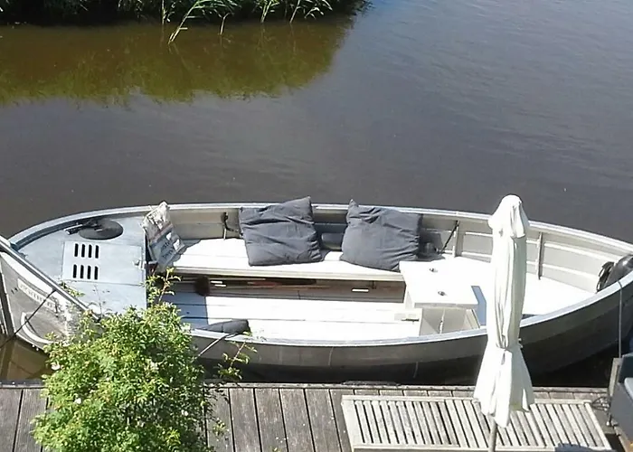 Gastenverblijf De Oare Keamer Kollum Friesland